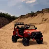 Roter Elektro-Geländewagen