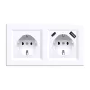 Nova-Stecker mit USB-Anschluss und weißem Rahmen